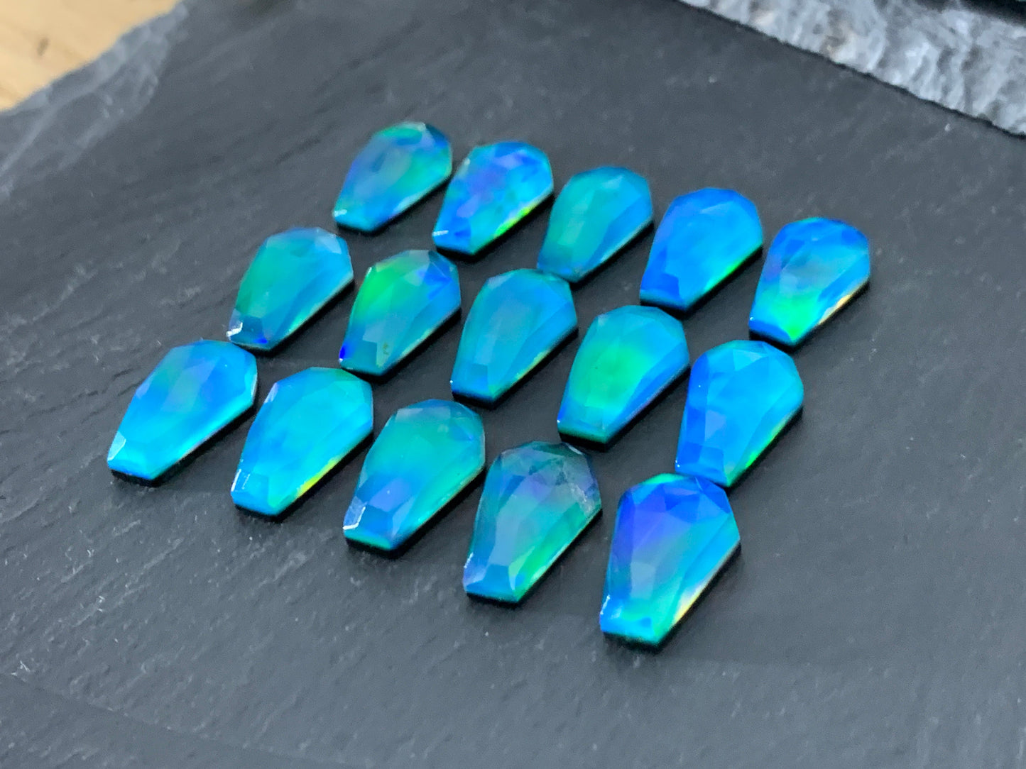 Faceted Aurora Opal coffin 10x16mm cabochon - Doublet cabochons
