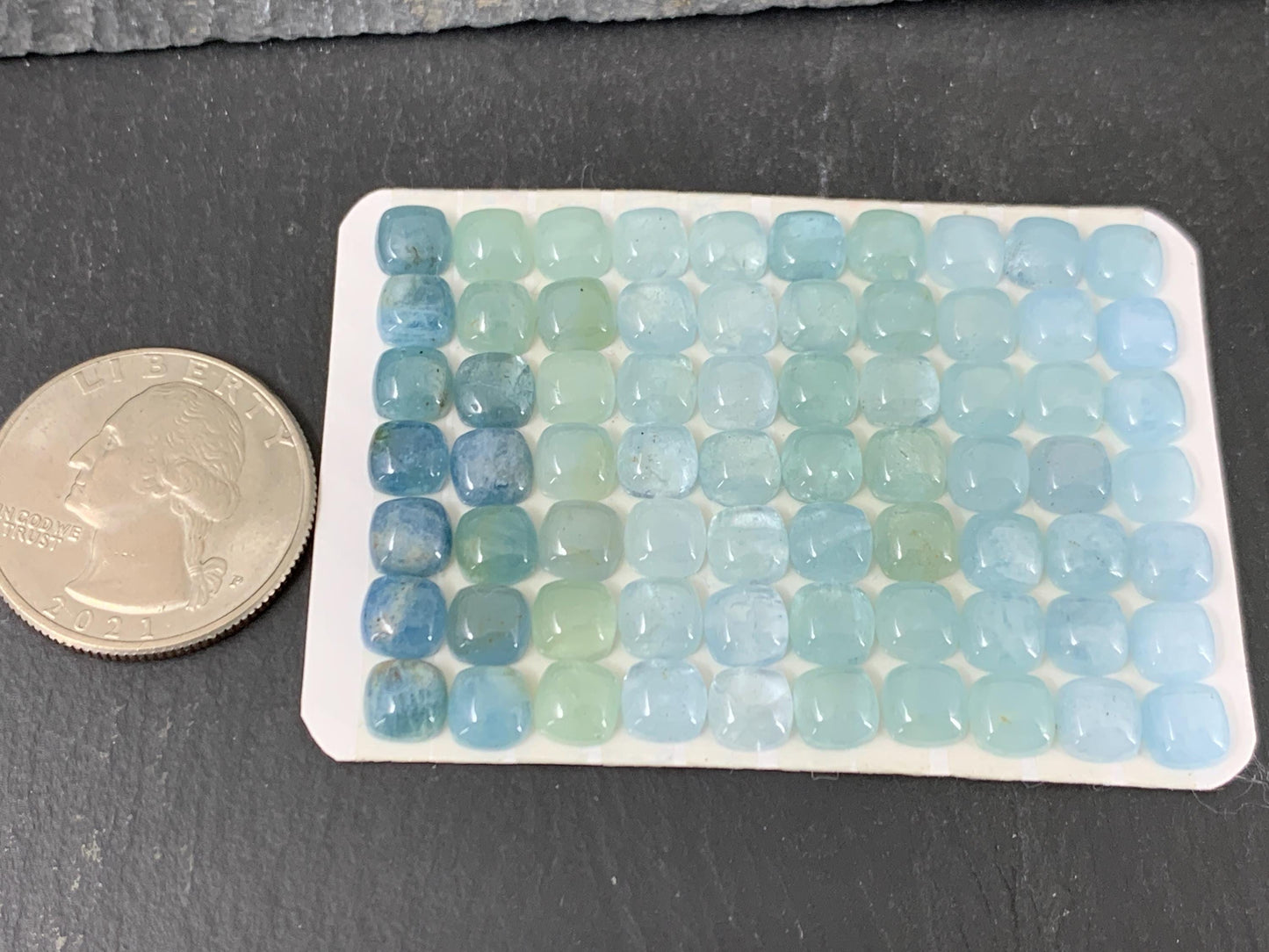 Aquamarine square 6mm cabochon - Calibrated cabochons