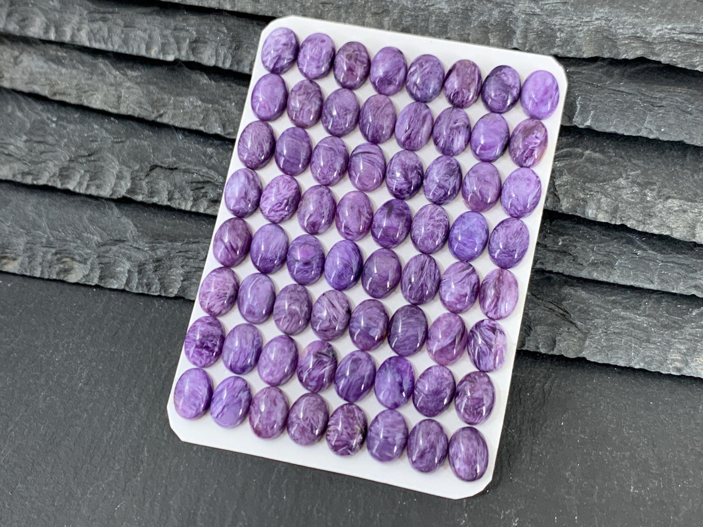 Charoite oval 6x8mm cabochon - Calibrated cabochons