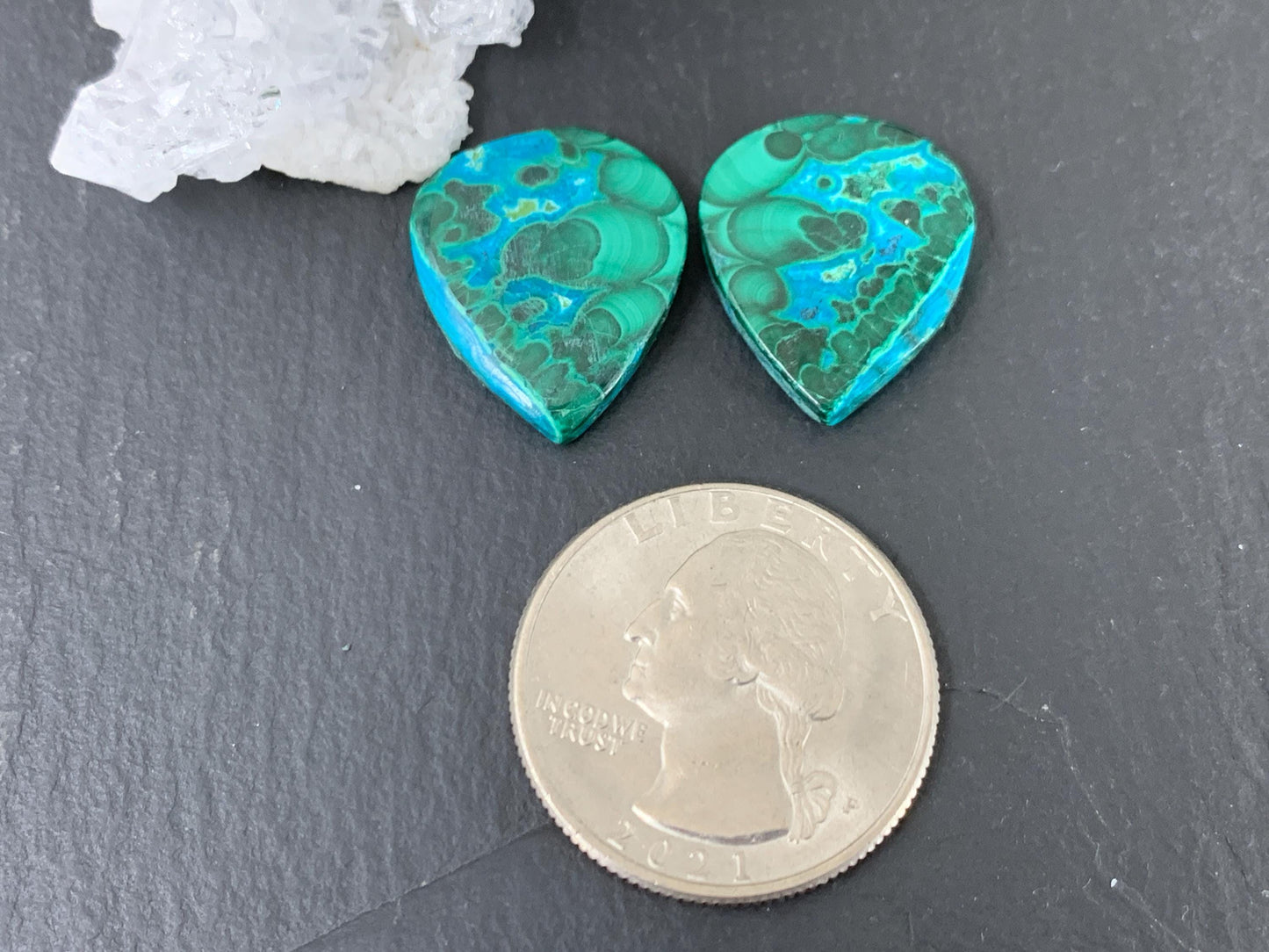 Malachite Chrysocolla pear 16x19x3.5mm cabochon pair