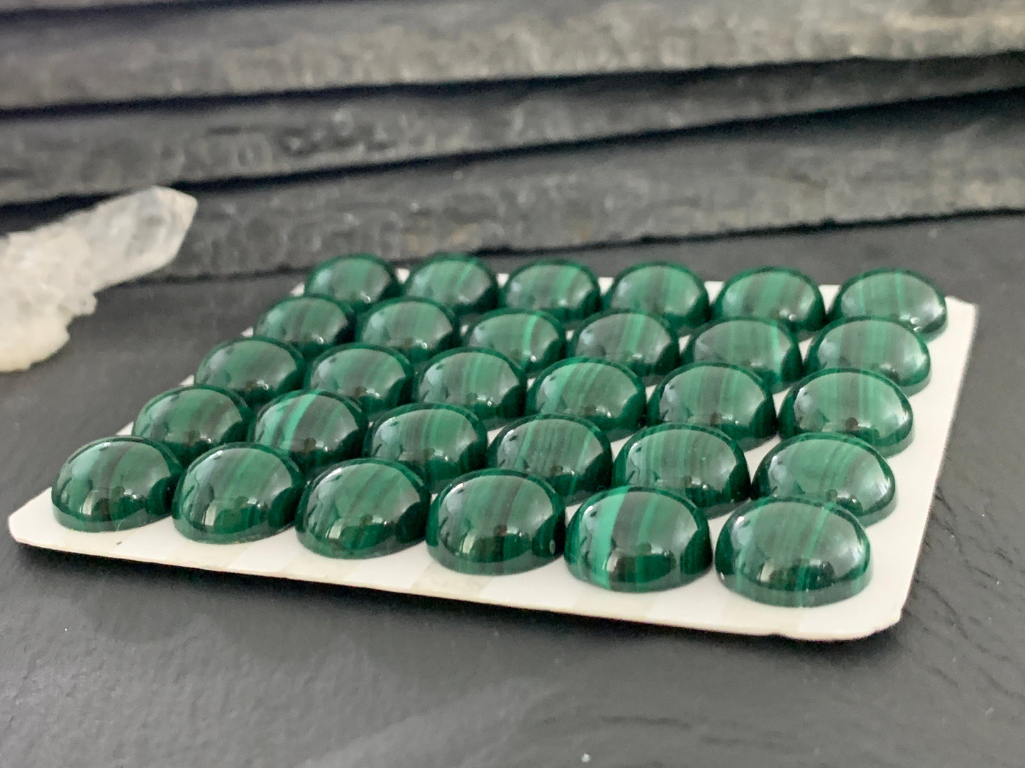 Malachite round 12mm cabochon - Calibrated cabochons