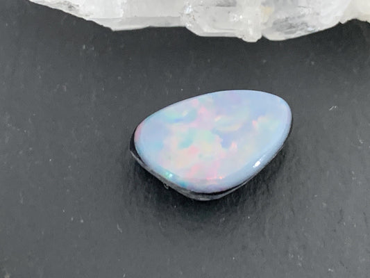 Australian Opal Doublet 7x12x4mm cabochon