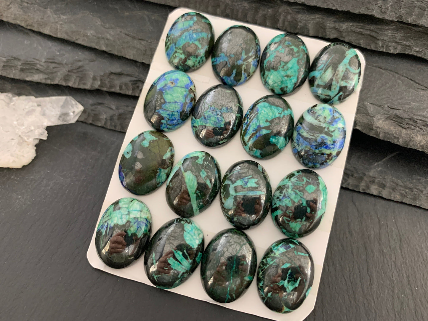 Azurite oval 15x20mm cabochon - Calibrated cabochons