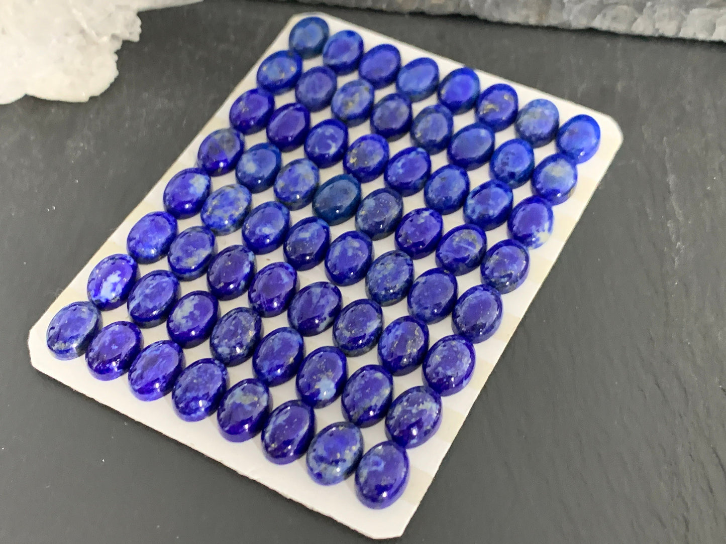 Lapis Lazuli oval 6x8mm cabochon - Calibrated cabochons