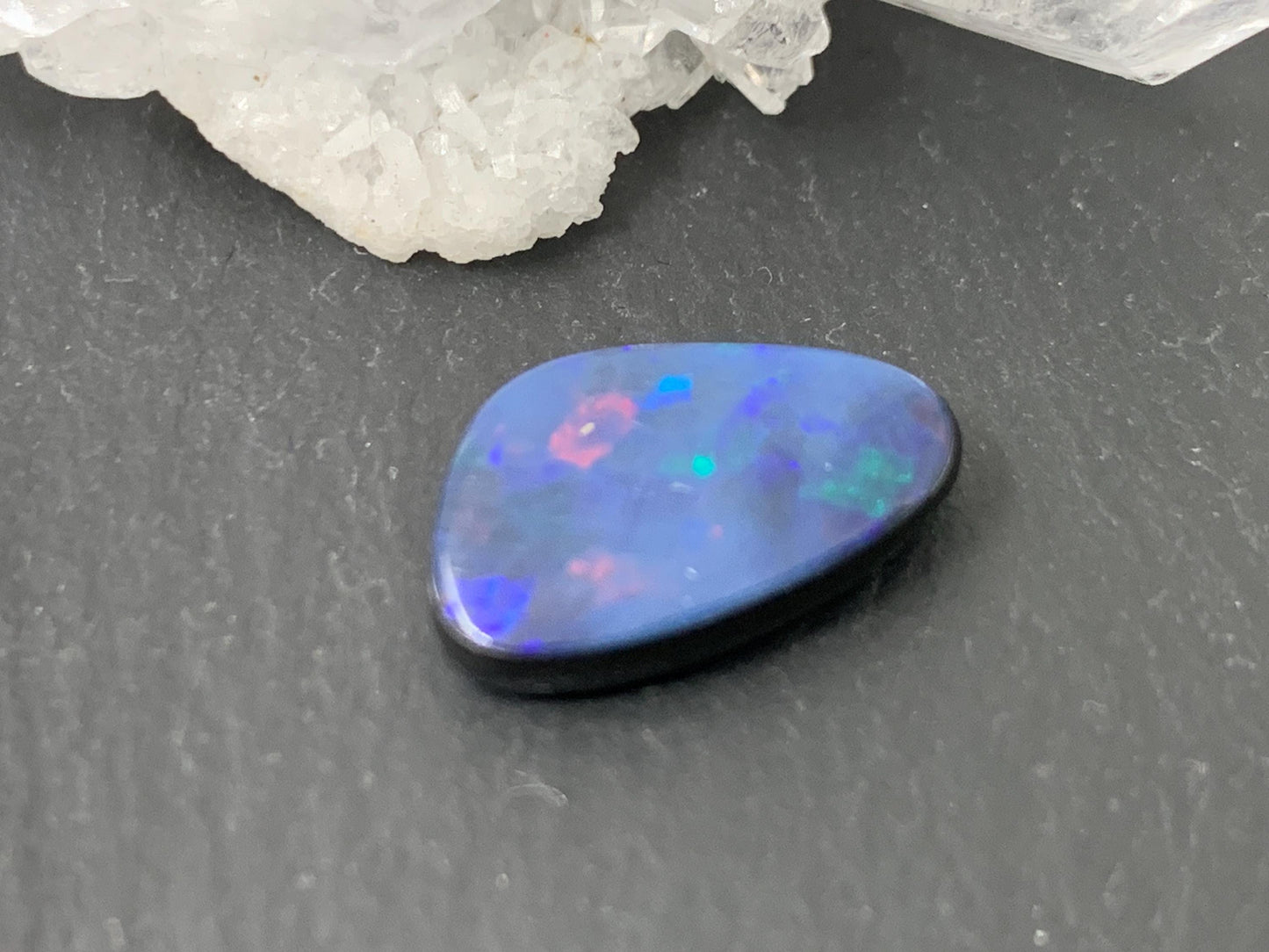 Australian Opal doublet 9x15x3mm cabochon