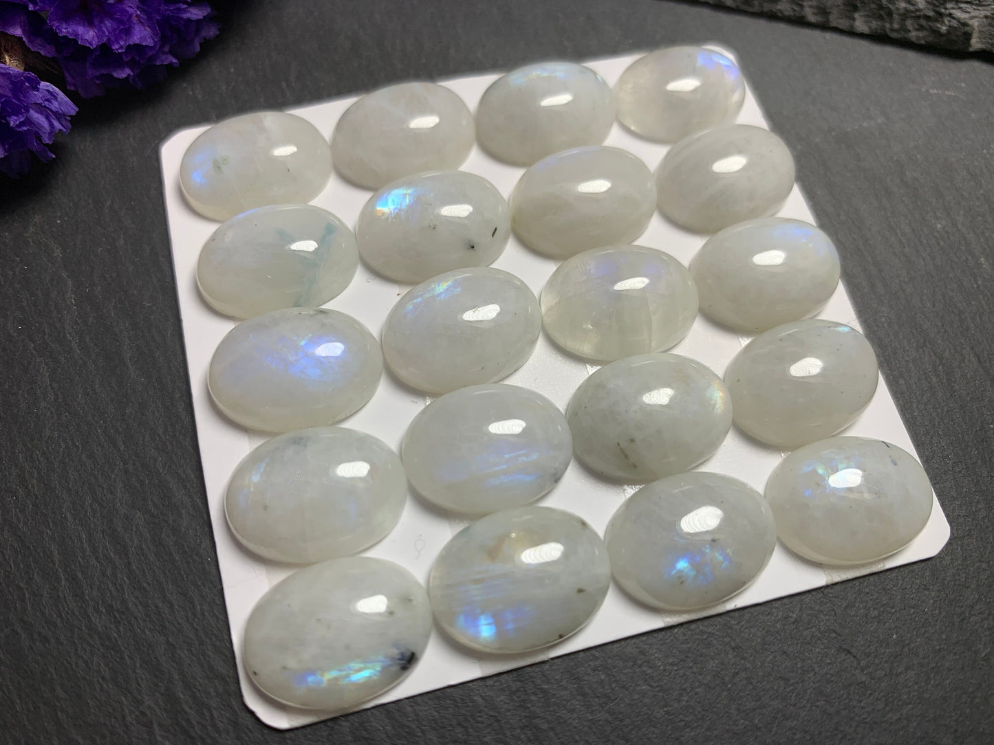 Rainbow MoonStone oval 12x16mm Cabochon - Calibrated cabochons
