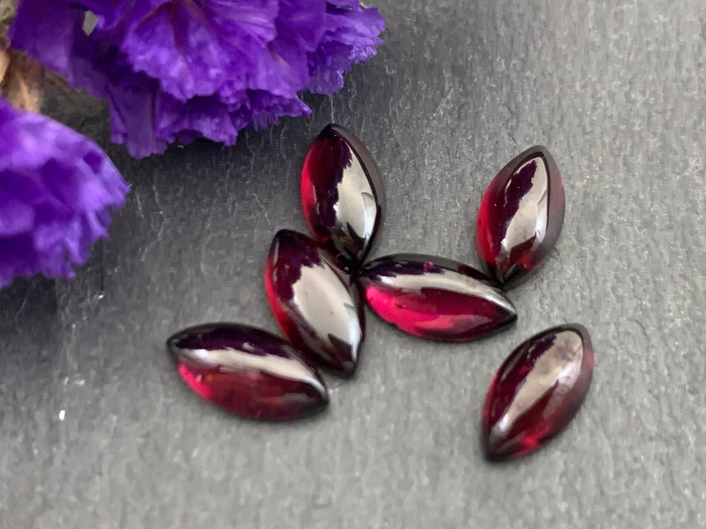 Garnet marquise 5x10mm cabochon