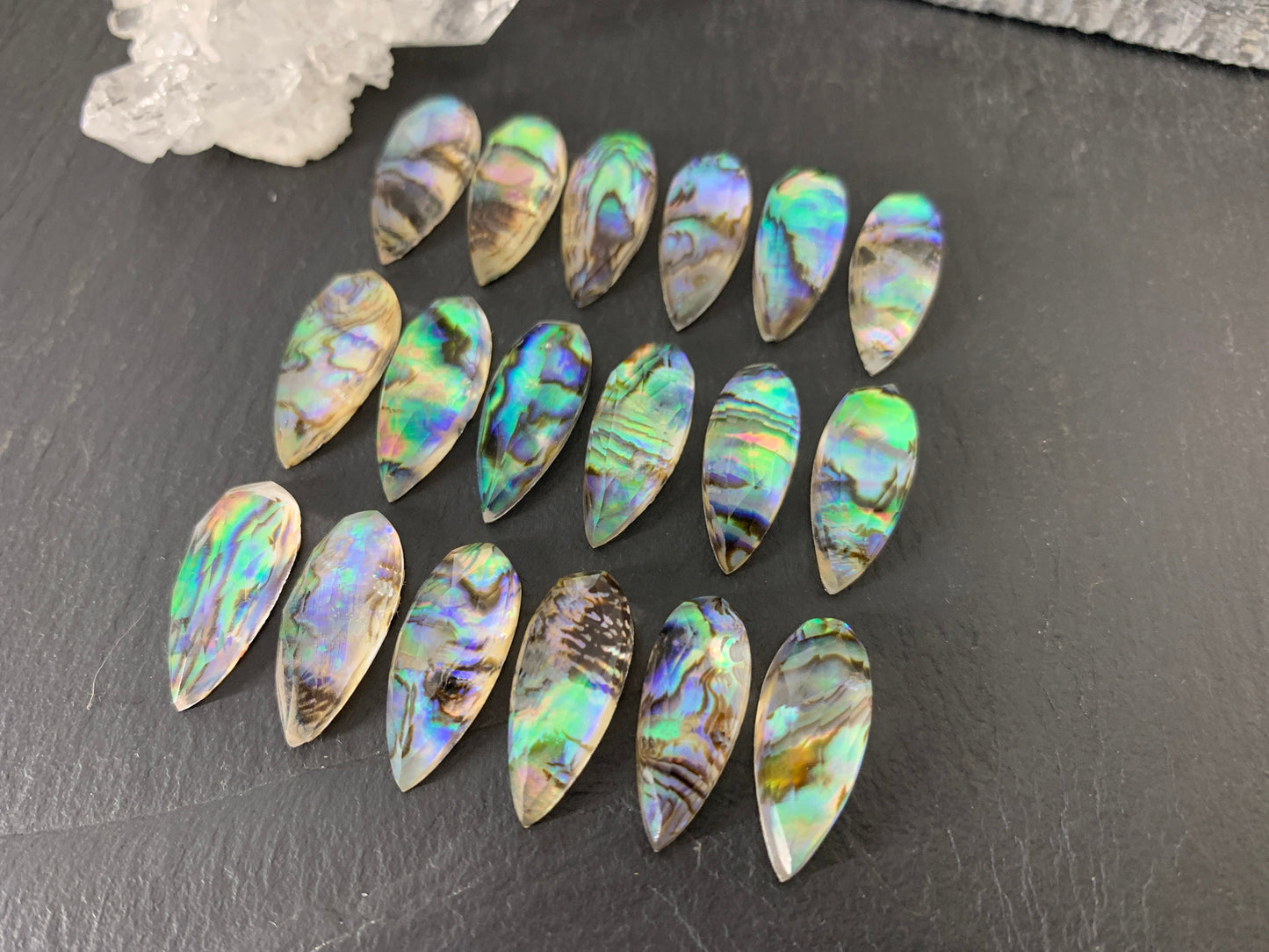 Faceted Abalone Crystal pear 10x20mm doublet cabochon