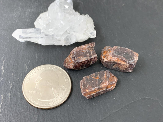 Raw Zircon 15-20mm long from Tanzania - lot of 3 pieces - not drilled gemstone