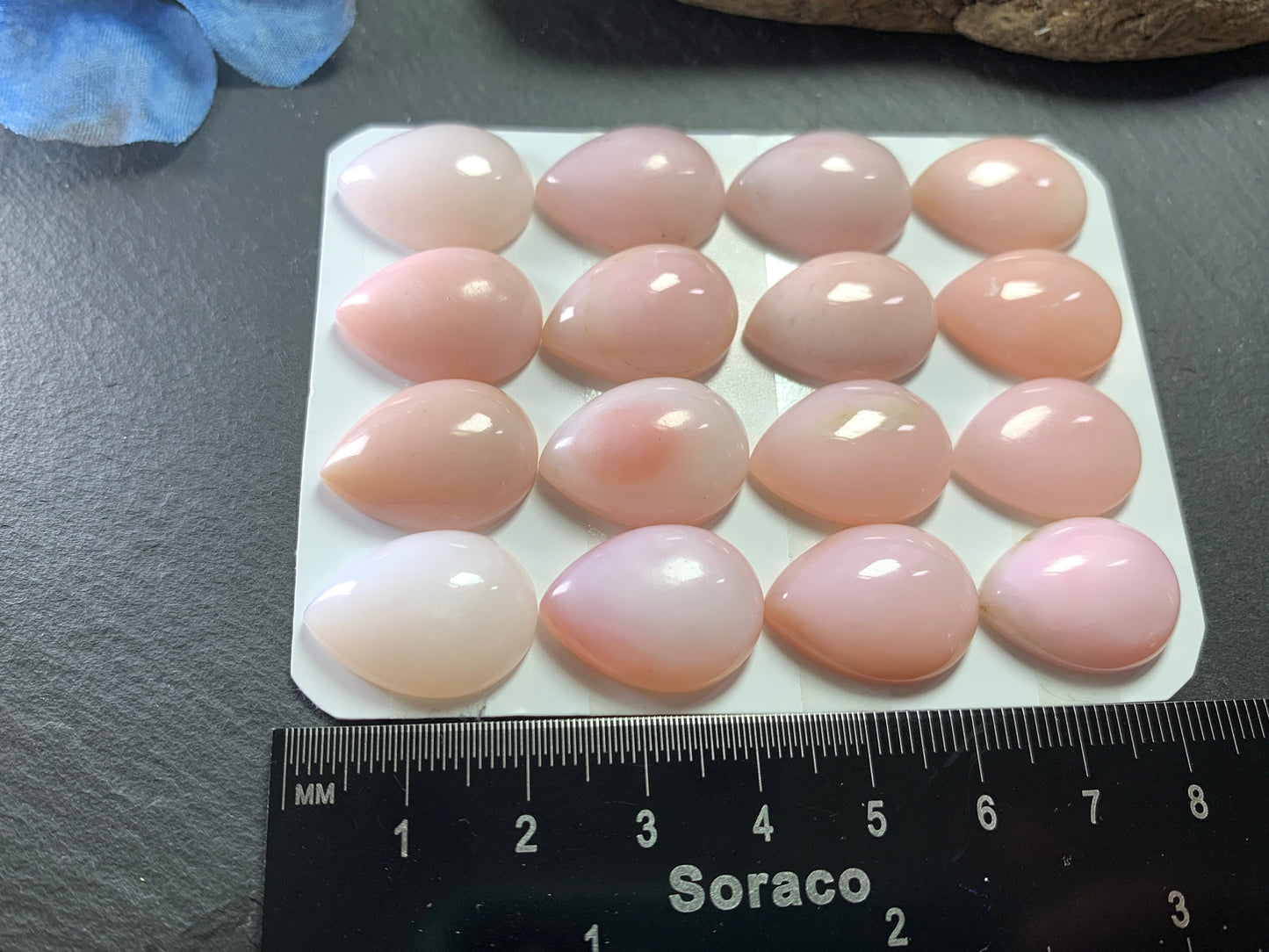 Pink Opal pear 15x20mm cabochon - Calibrated cabochons