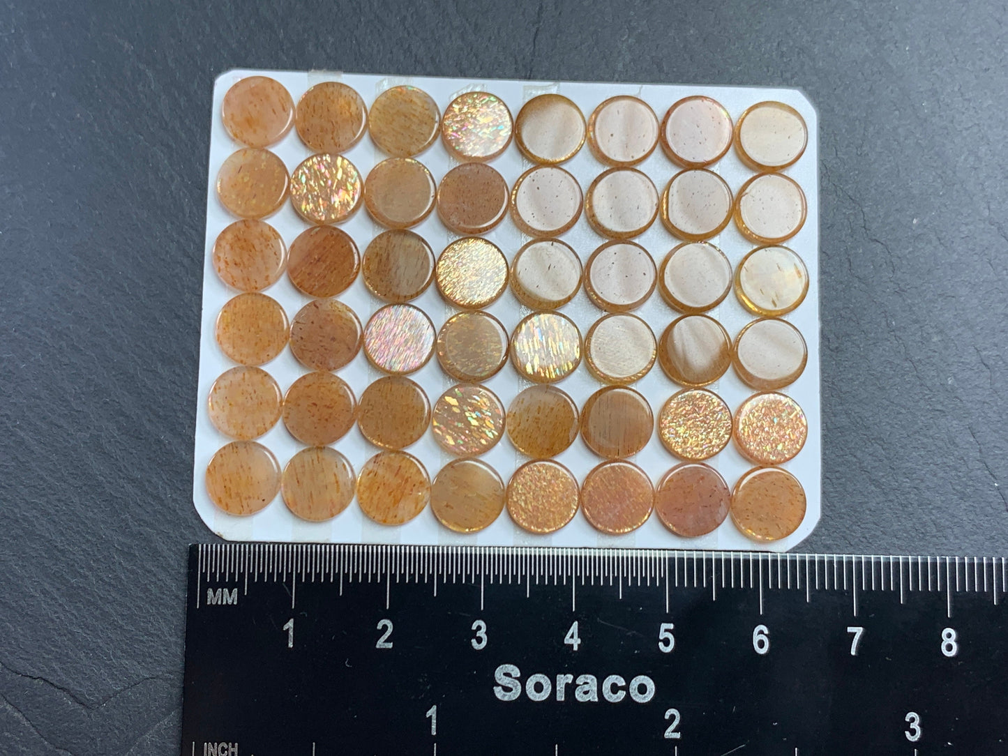 Flat Gold Sunstone round 8mm cabochon - calibrated cabochons