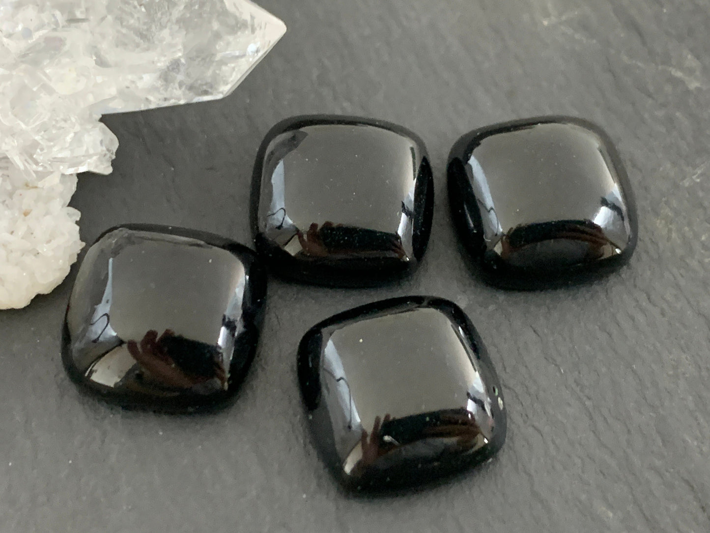 Black Tektite square cushion 14mm cabochon - Calibrated cabochons