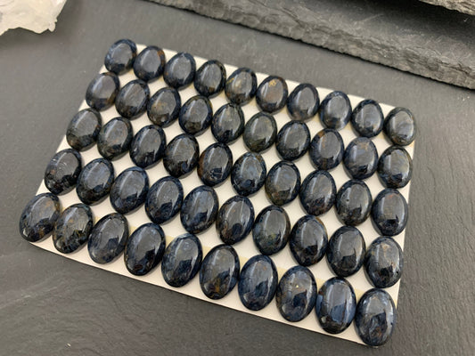 Blue Pietersite oval 10x14mm cabochon - Calibrated cabochons