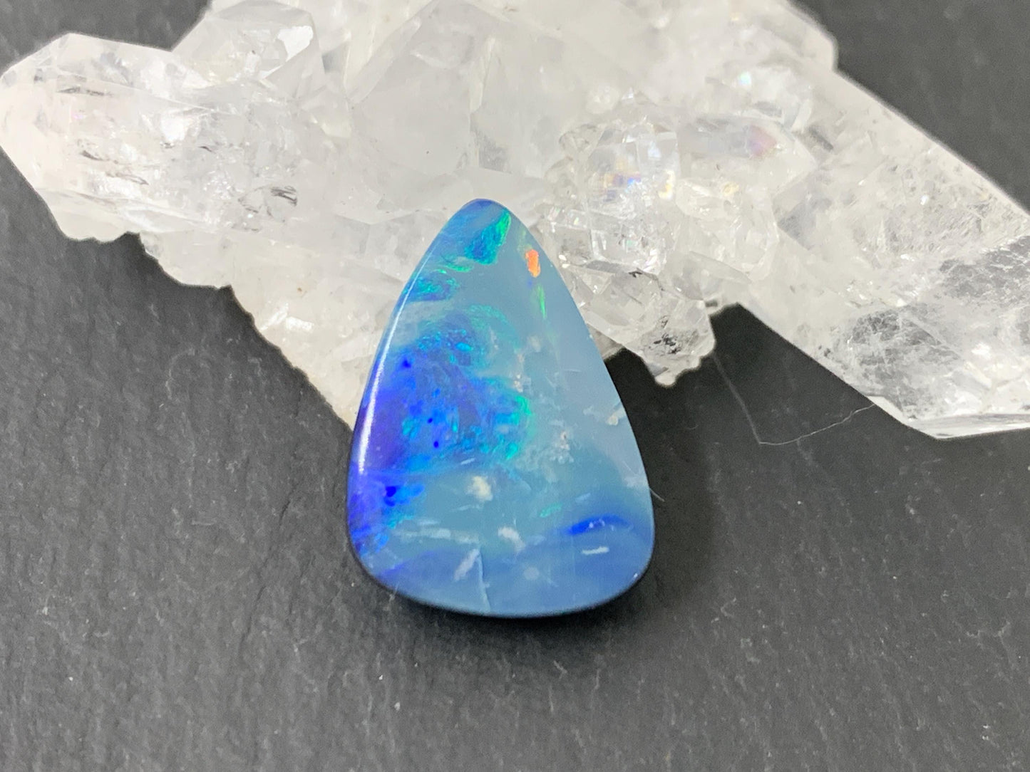 Australian Opal doublet 11x16x4mm cabochon