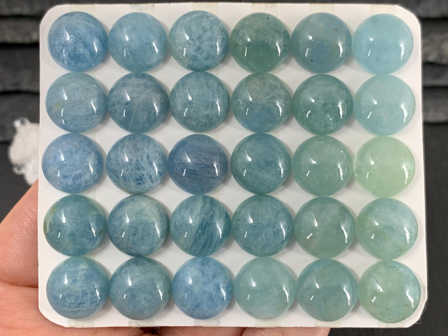 Aquamarine round 12mm cabochon - Calibrated cabochons