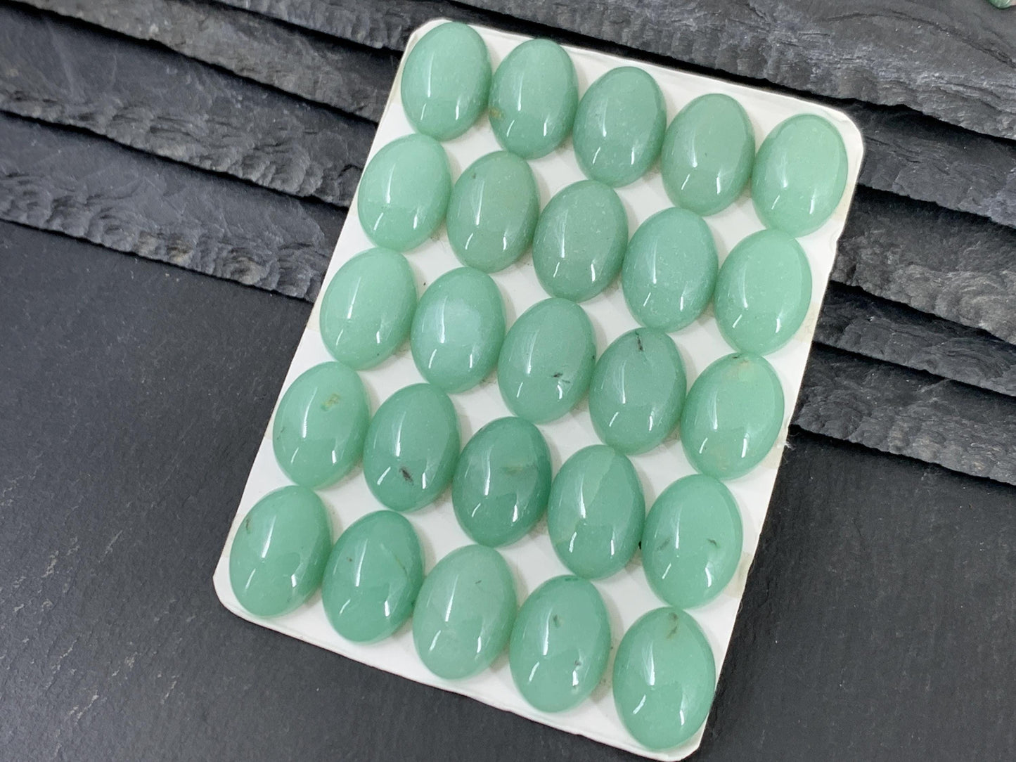 Green Aventurine Cabochon Oval 13x18mm – Natural Calibrated Gemstone For Jewelry