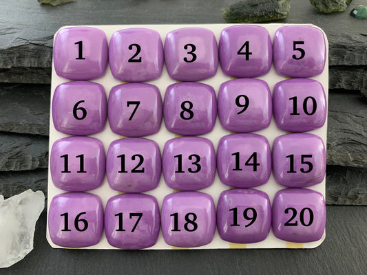 Phosphosiderite square 20mm cabochon - Calibrated cabochons