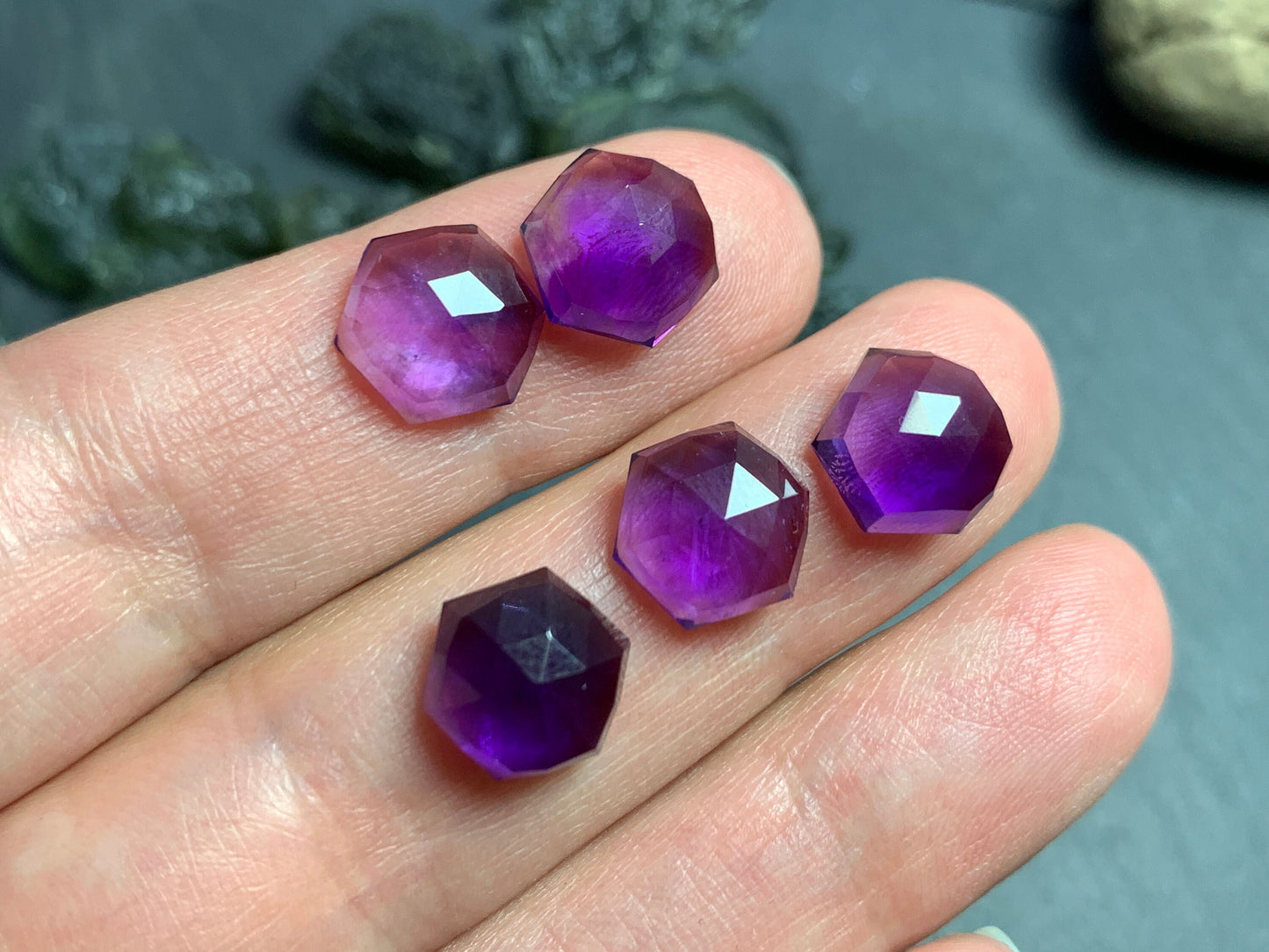Faceted Amethyst hexagon 9mm Cabochon