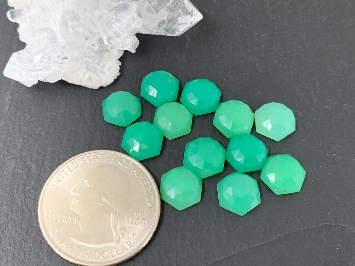 Faceted Chrysoprase hexagon 8mm cabochon