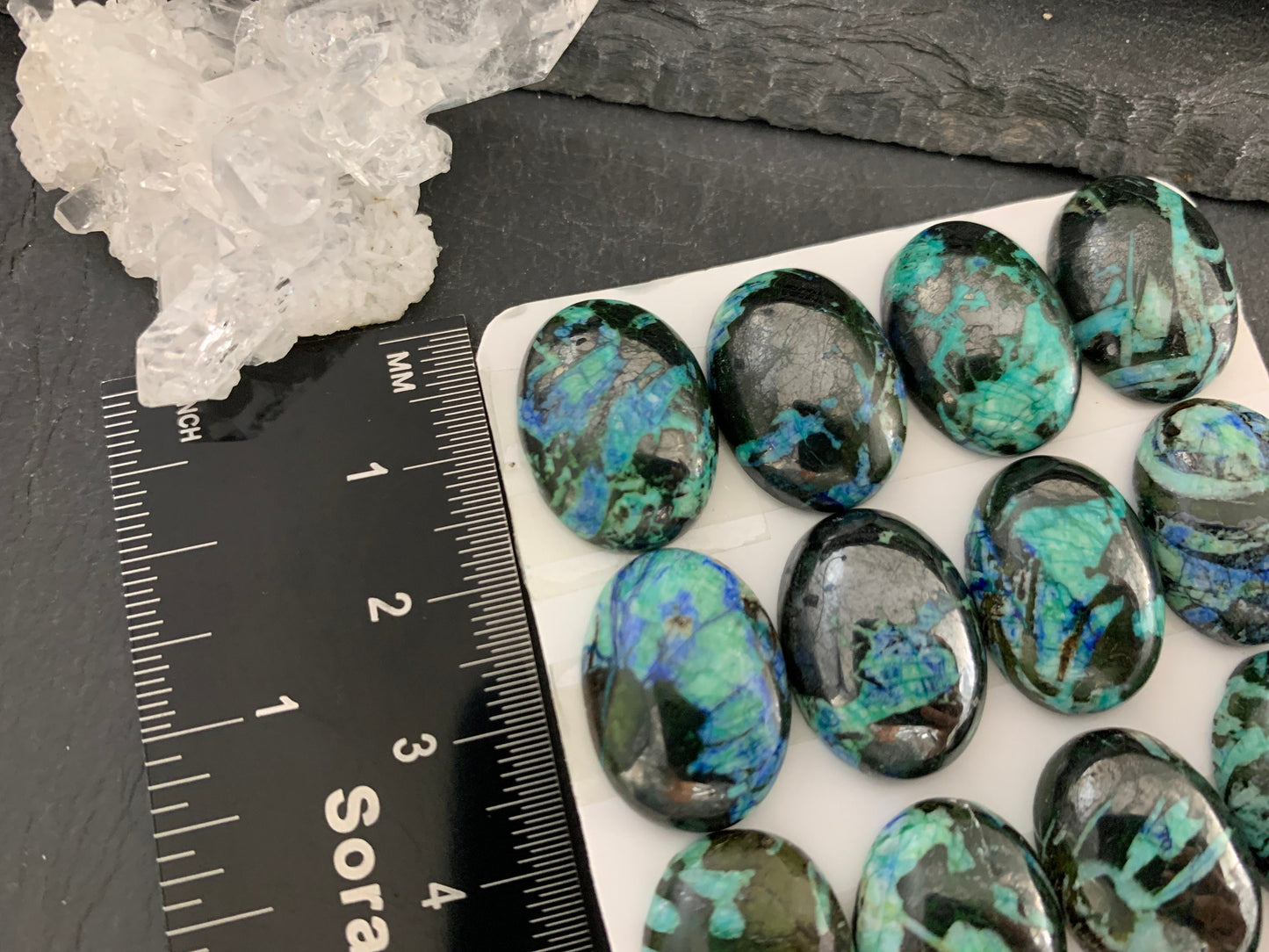 Azurite oval 15x20mm cabochon - Calibrated cabochons