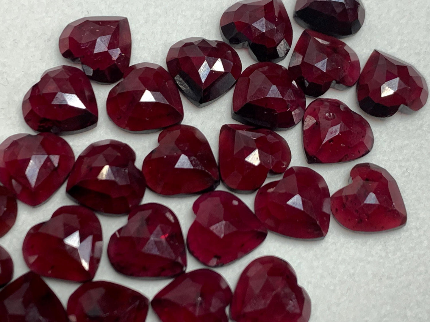 Faceted Rhodolite Garnet heart 10mm cabochon