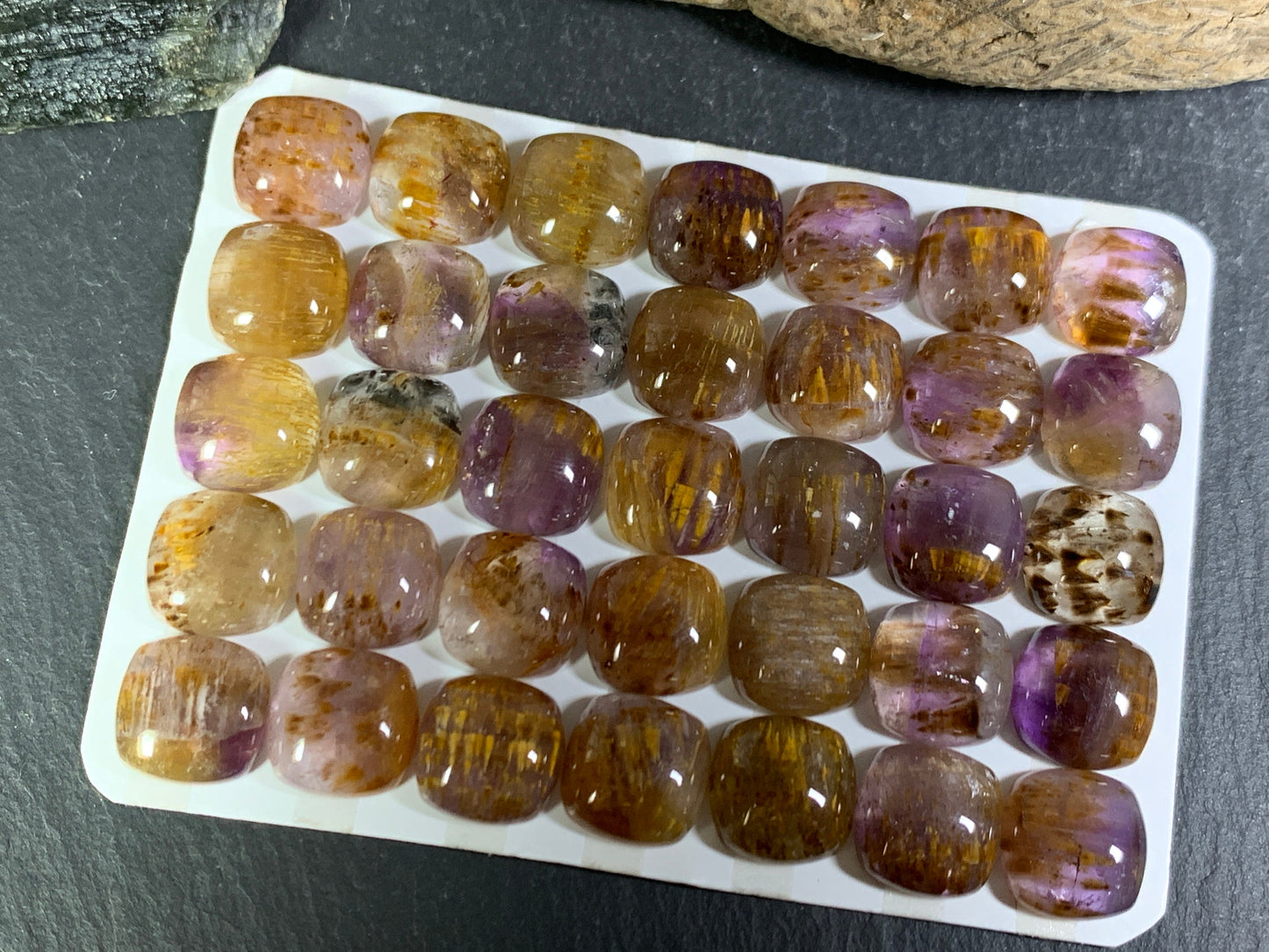 Amethyst Cacoxenite square cushion 10mm cabochon - Calibrated cabochons