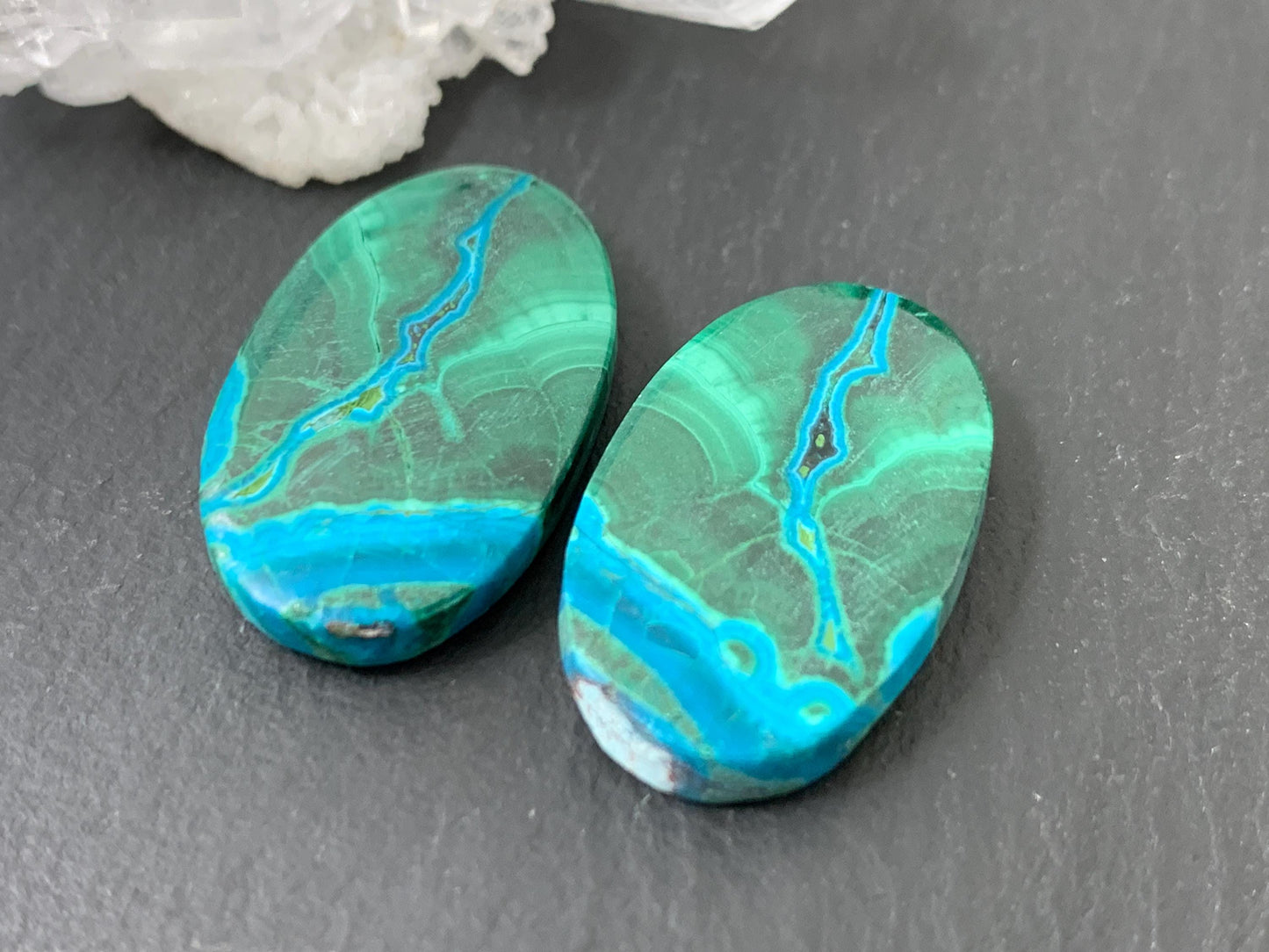 Malachite Chrysocolla oval 14x23x4.5mm cabochon pair
