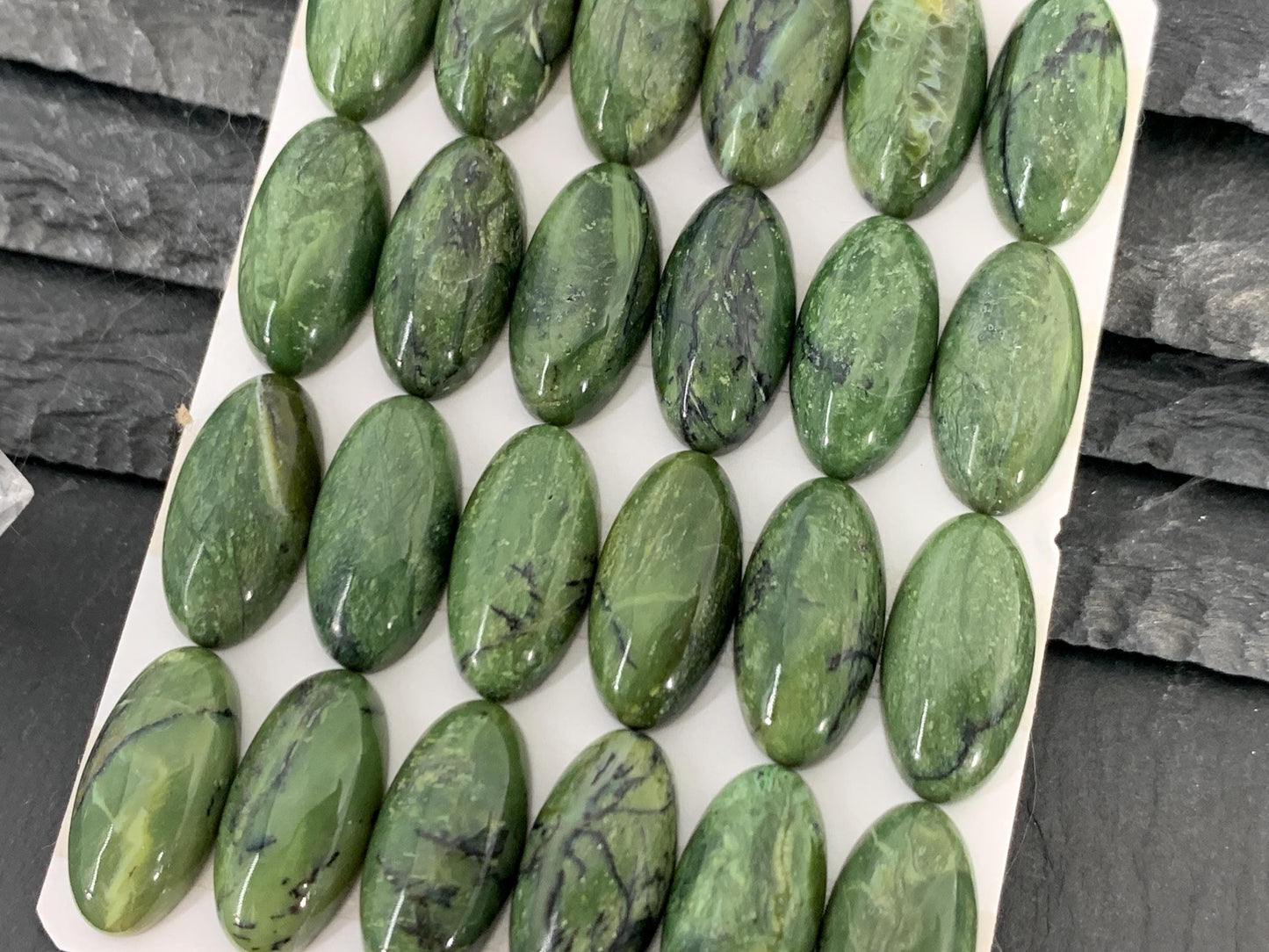 Green Opal oval 9x18mm Cabochon - Calibrated cabochons