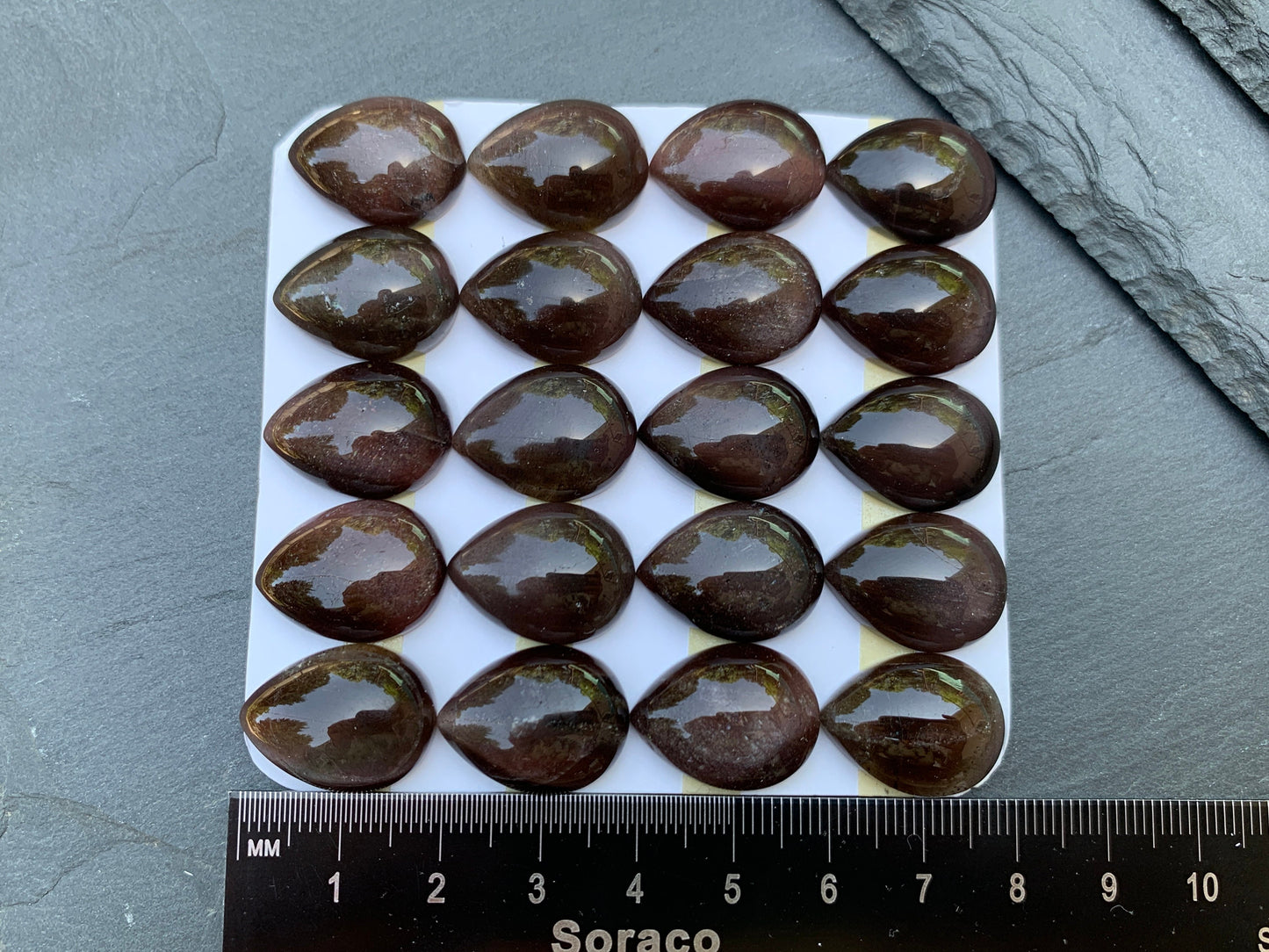 Moonstone pear 15x20mm cabochon - Calibrated cabochons