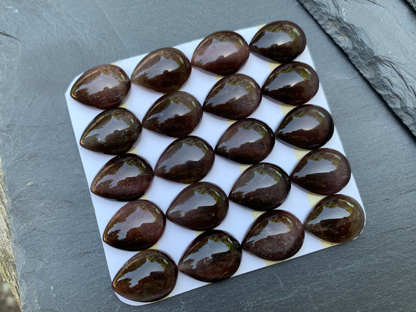 Moonstone pear 15x20mm cabochon - Calibrated cabochons