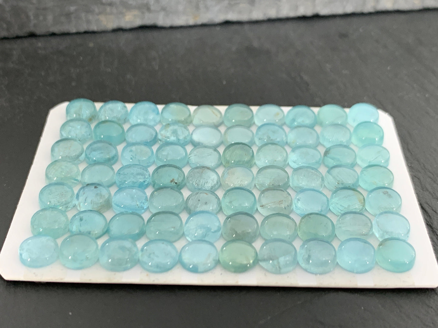 Blue Green Apatite round 6mm cabochon - Calibrated cabochons