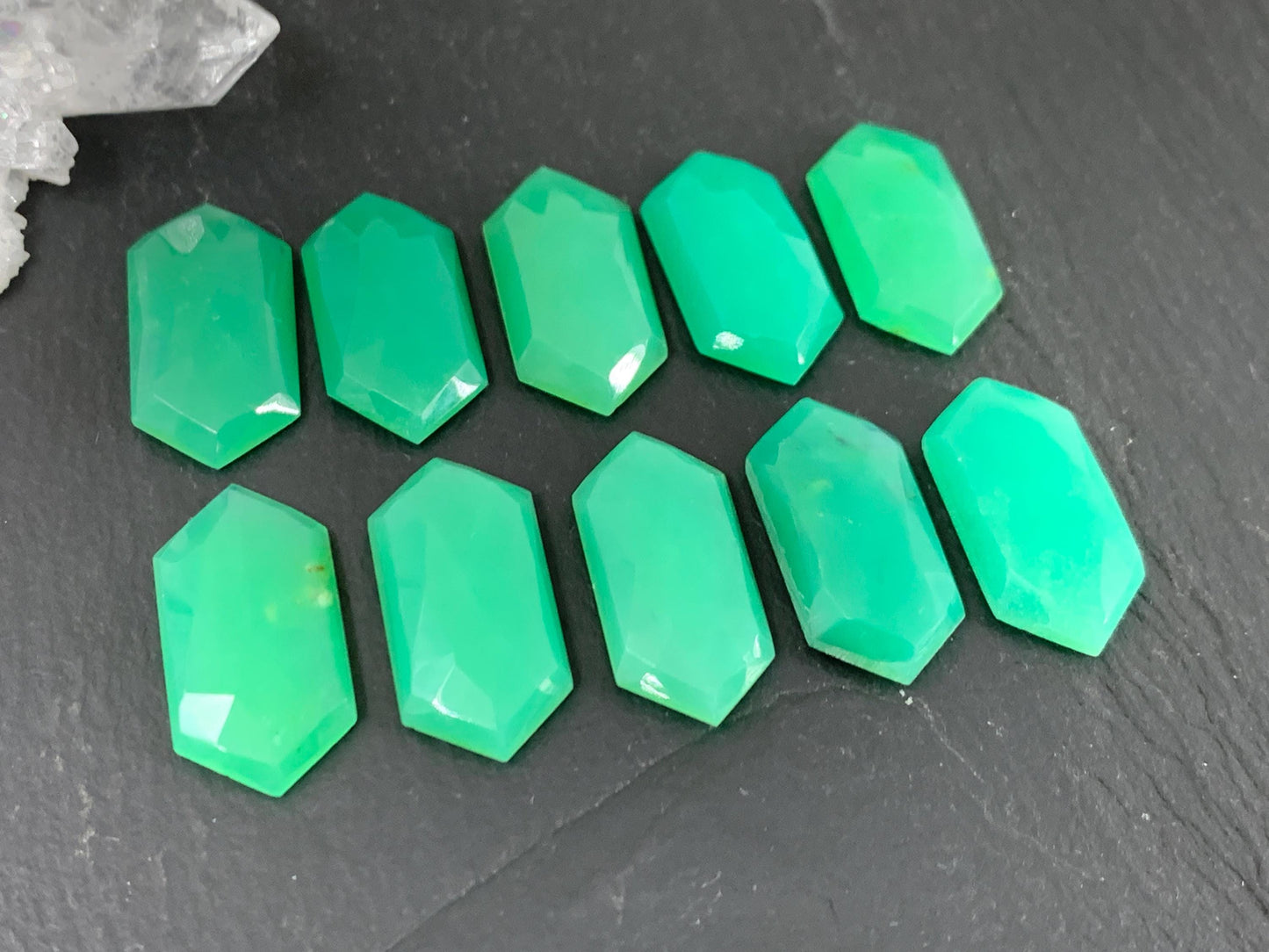 Faceted Chrysoprase hexagon 10x20mm cabochon
