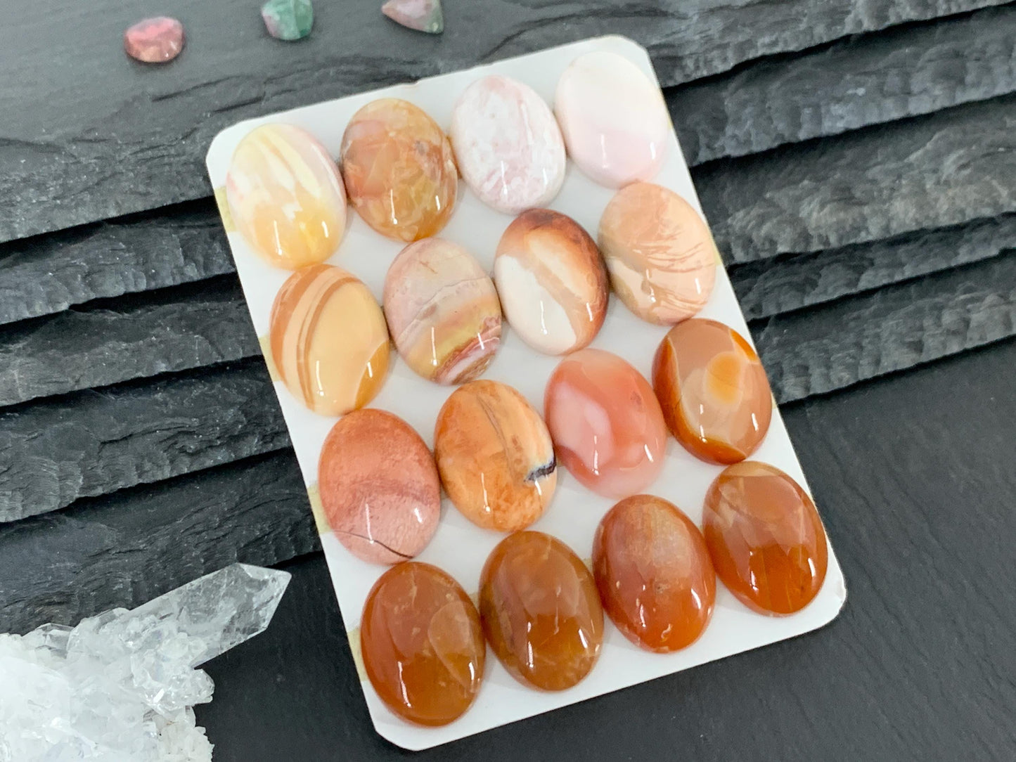 Mexican Opal oval 15x20mm cabochon - Calibrated cabochons