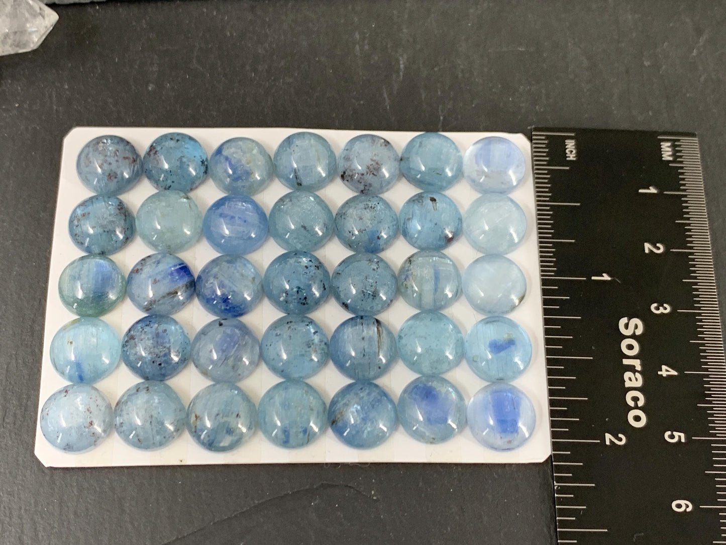Kyanite round 10mm cabochon - Calibrated cabochons