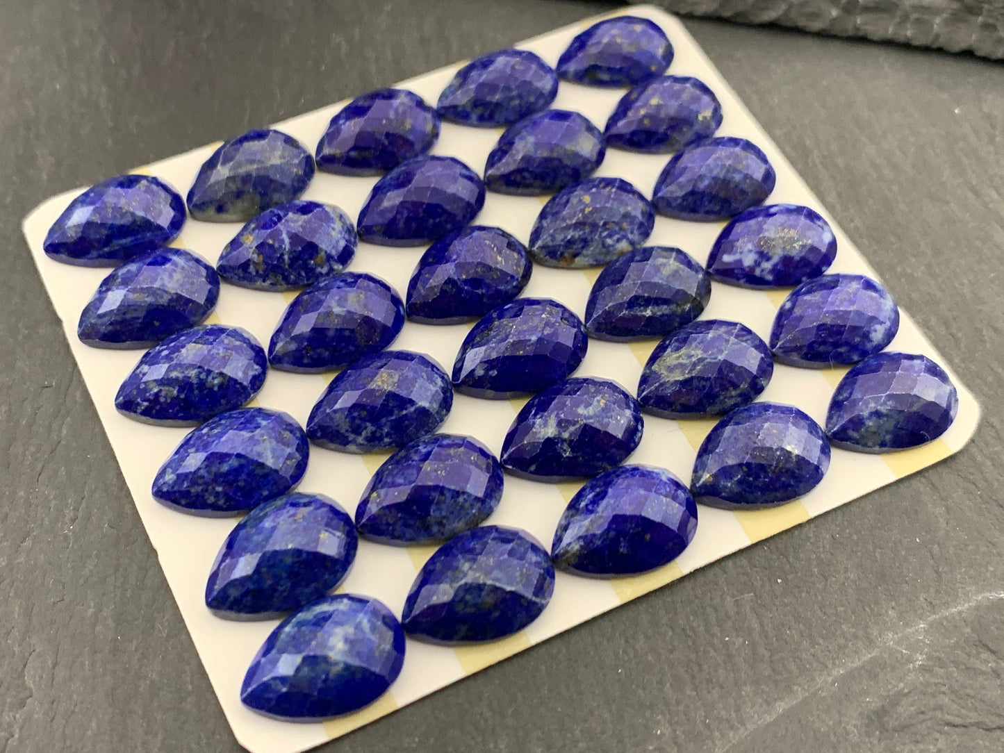Faceted Lapis Lazuli pear 10x14mm cabochon - Calibrated cabochons