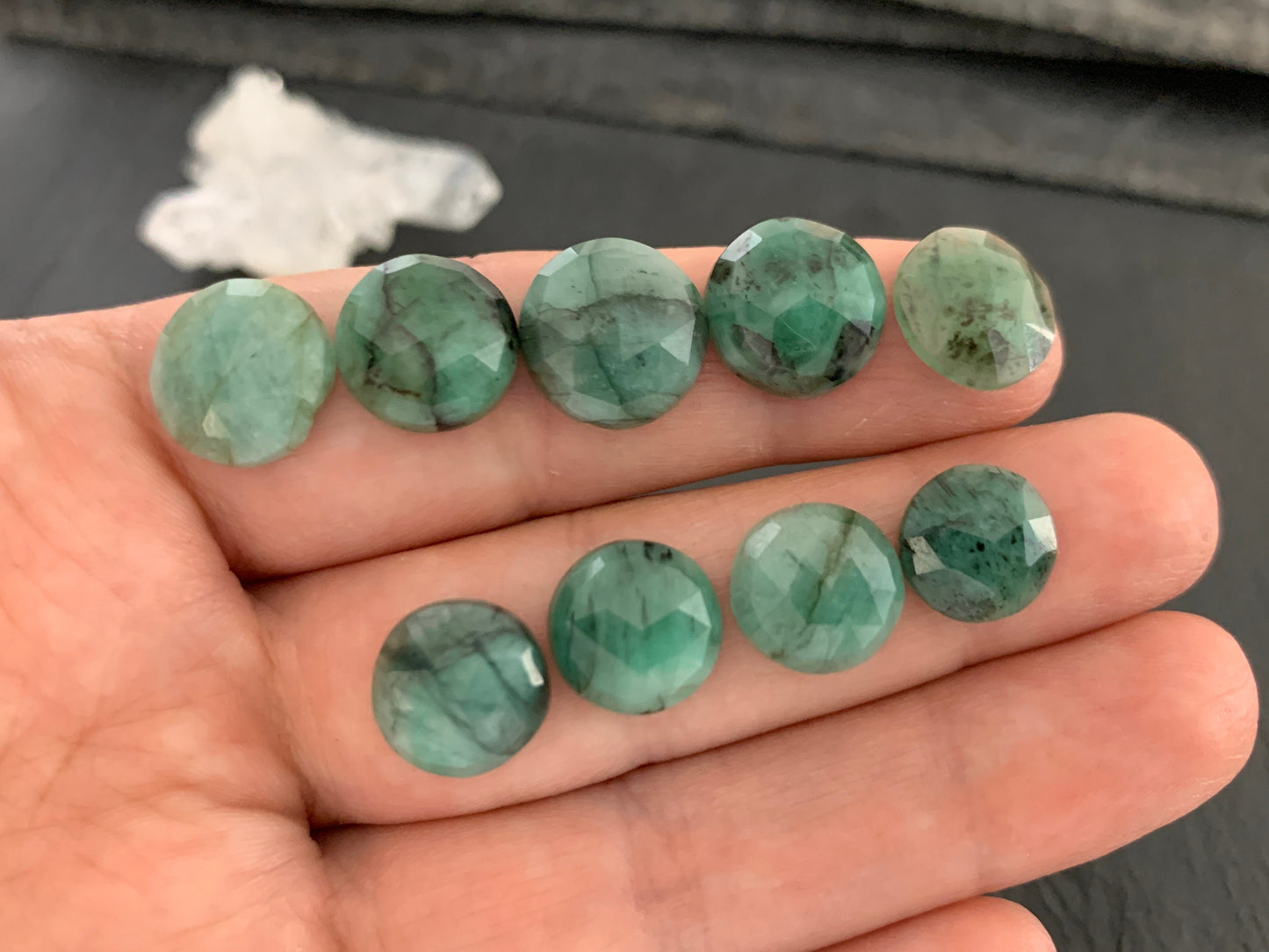 Faceted Emerald round 10-12mm cabochon