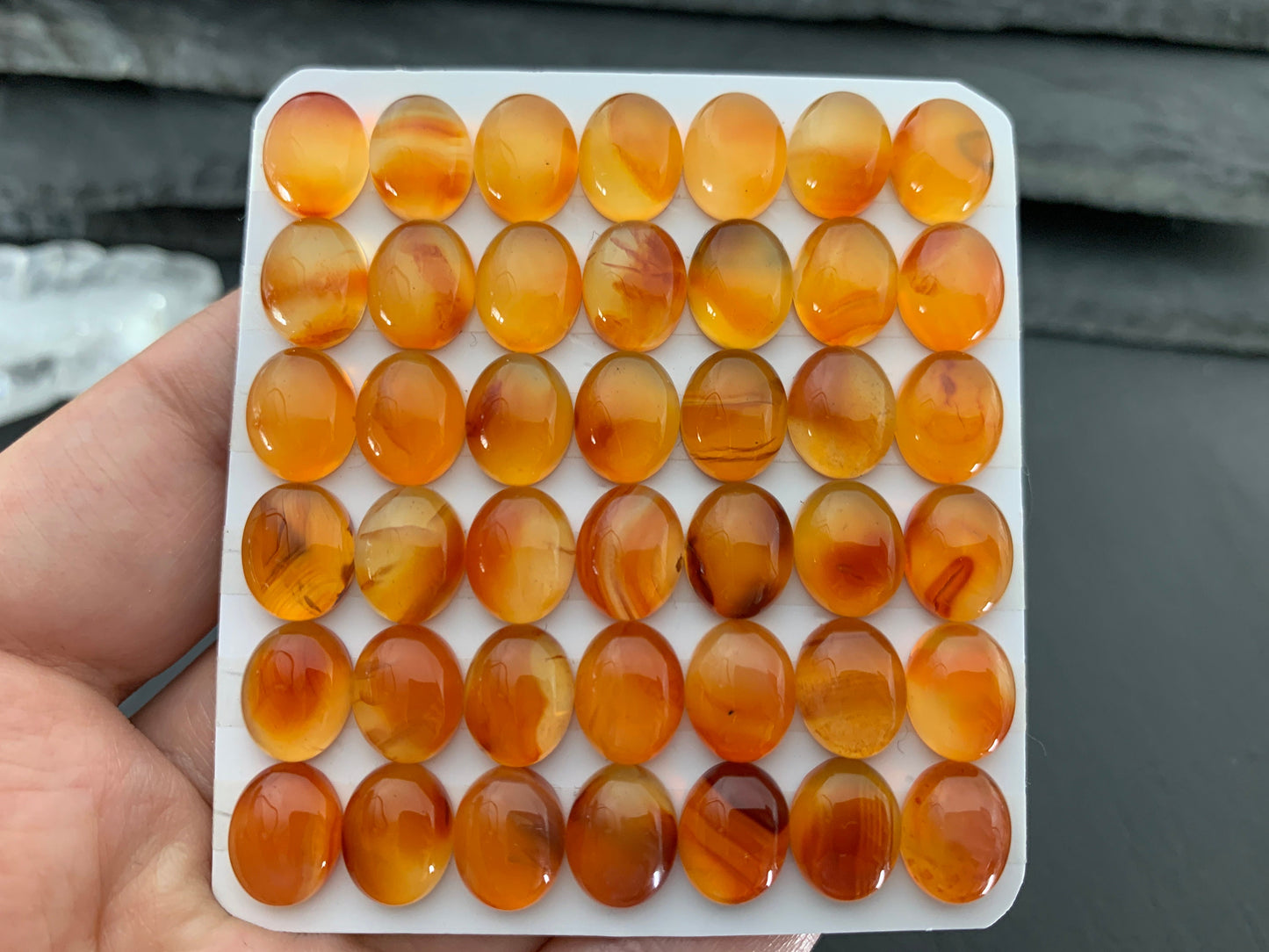 Carnelian oval 8x10mm cabochon - Calibrated cabochons