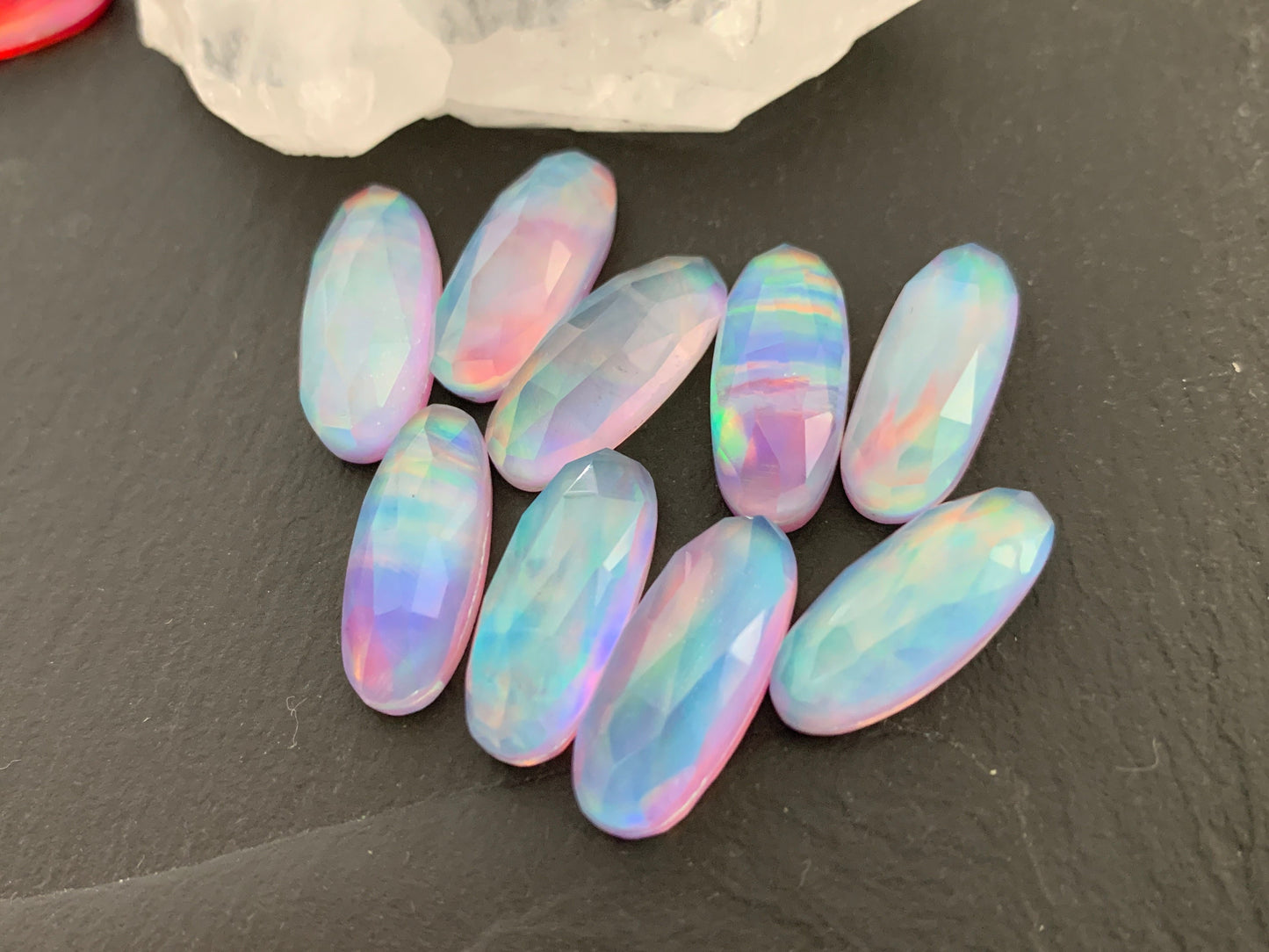 Faceted Aurora Opal oval 8x20mm cabochon - Doublet cabochon