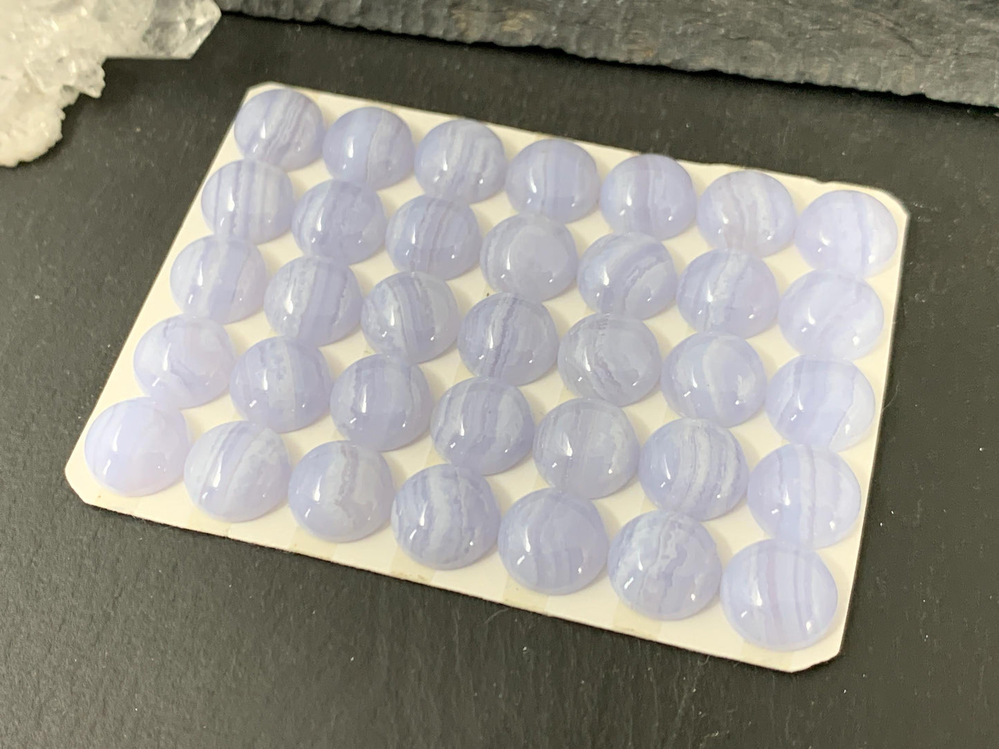 Blue Lace Agate round 10mm cabochon - Calibrated cabochons