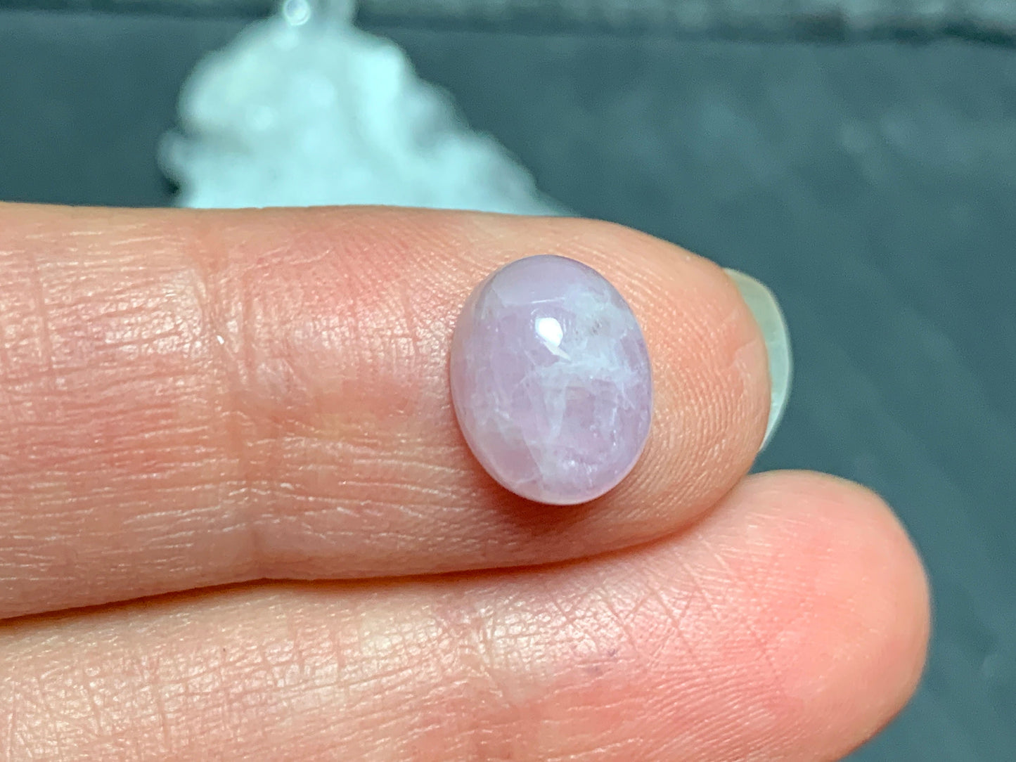 Kunzite oval 8x10mm cabochon - Calibrated cabochons