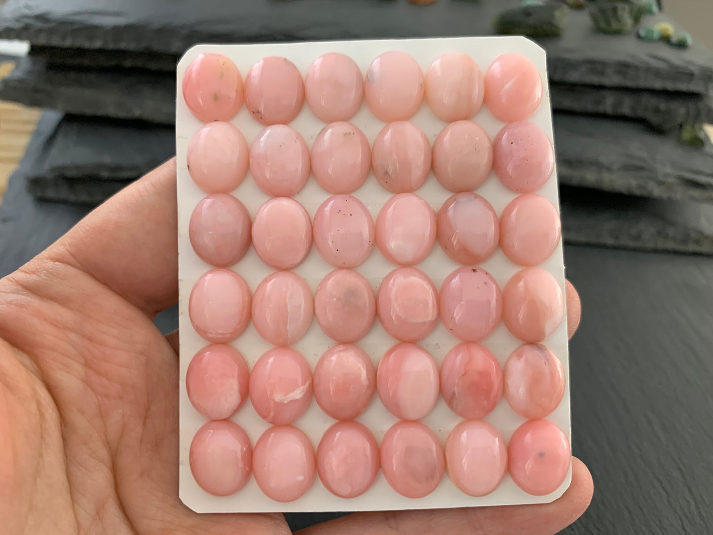 Pink Opal oval 10x12mm cabochon - Calibrated cabochons