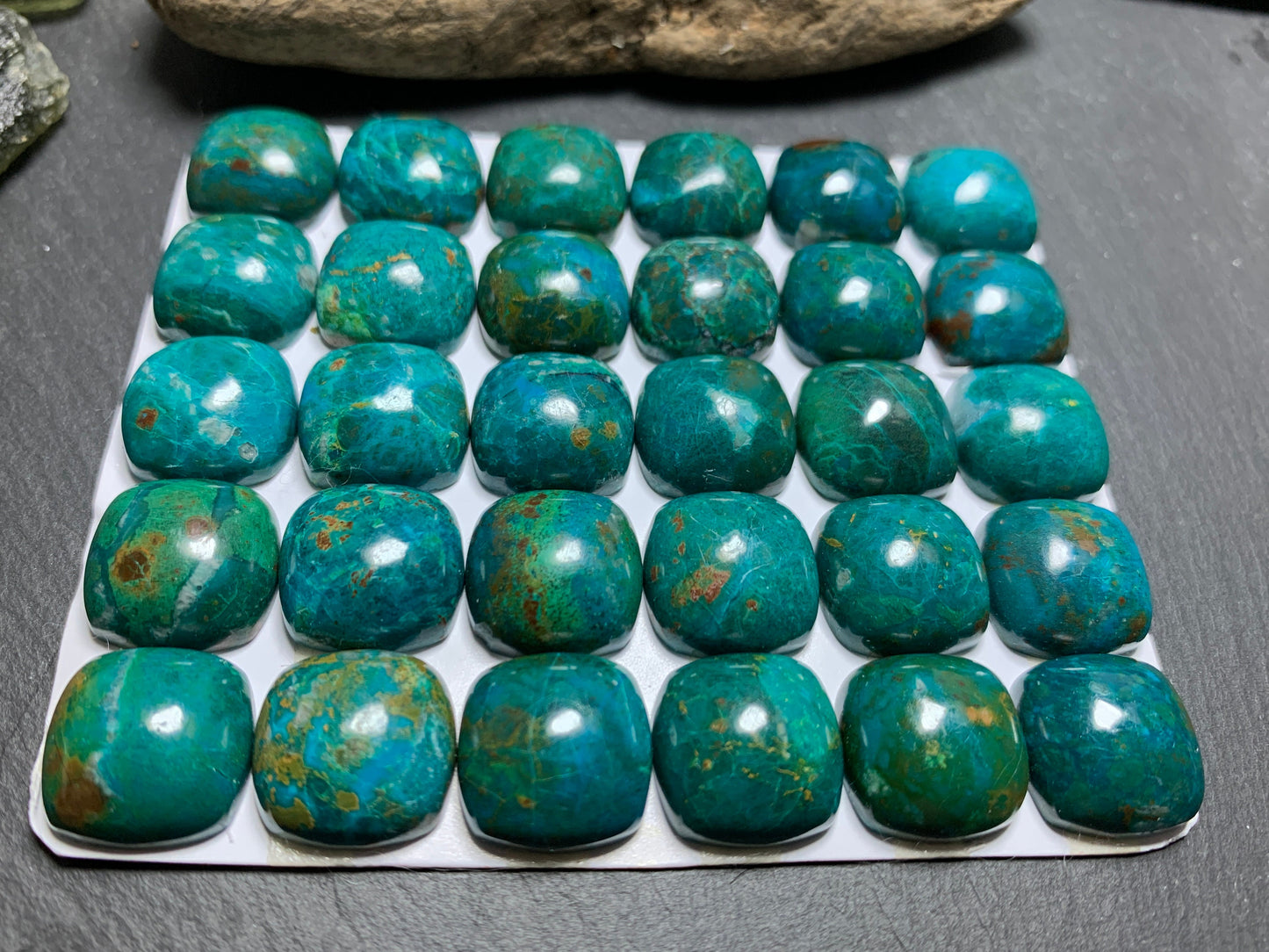 Chrysocolla square 15mm cabochon - Calibrated cabochons