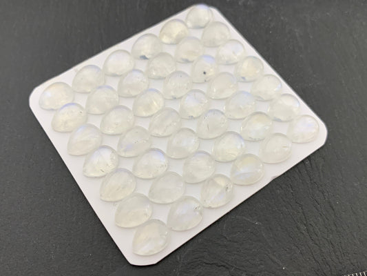 Rainbow Moonstone pear 8x10mm Cabochon - Calibrated cabochons