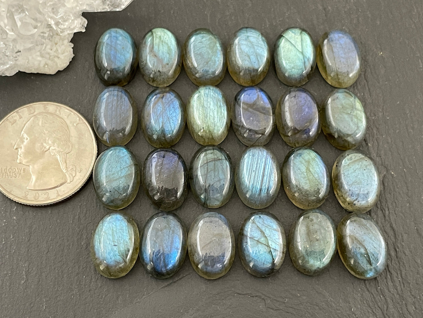 Natural Labradorite Cabochon: Oval Gemstone (10x14mm)