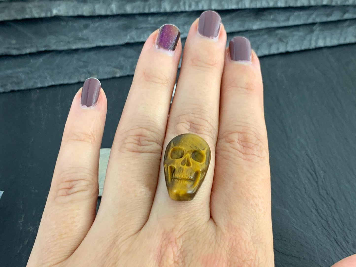 Tiger eye skull 14x21mm cabochon