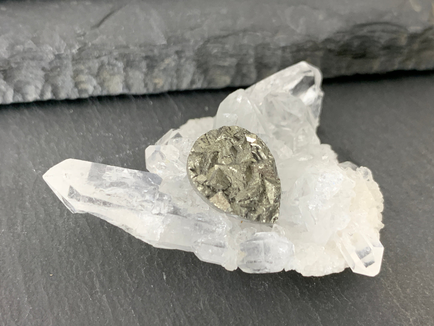 Pyrite pear 10x14mm cabochon