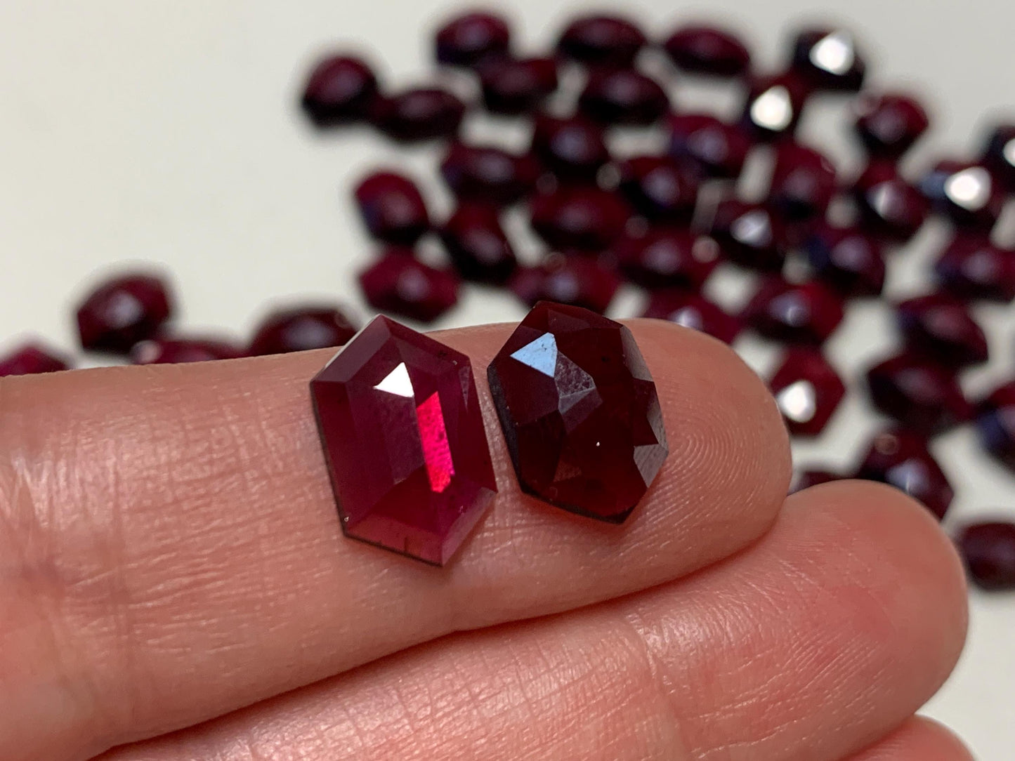 Faceted Rhodolite Garnet long hexagon 8x12mm cabochon