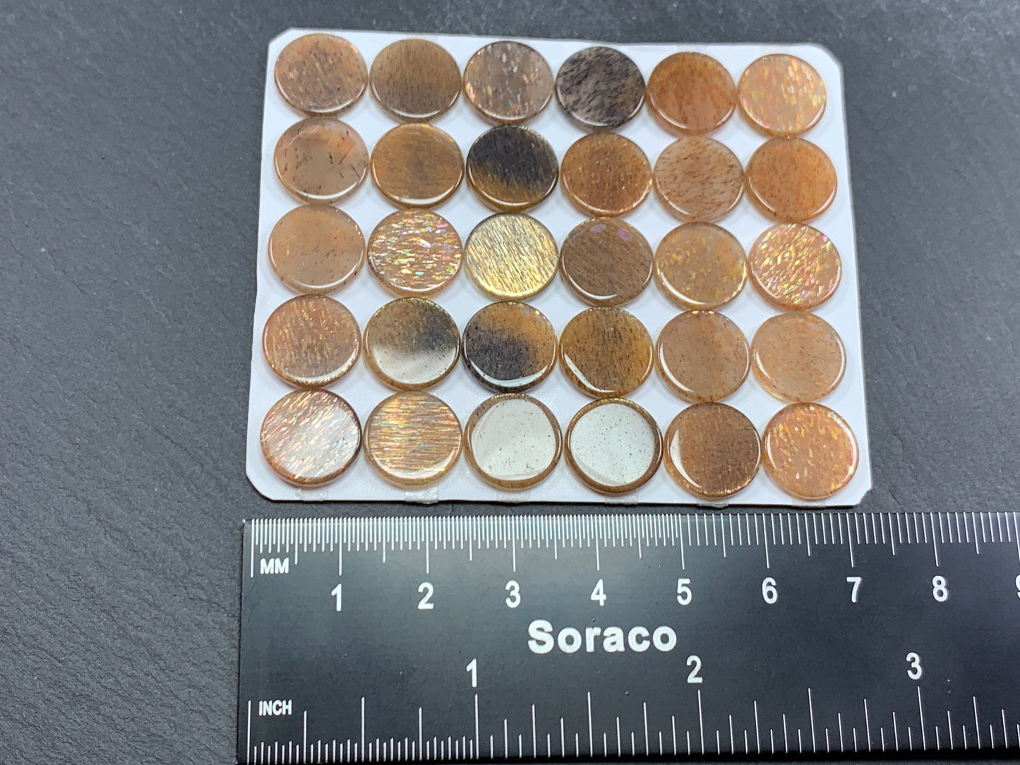 Flat Gold Sunstone round 12mm cabochon - Calibrated cabochons