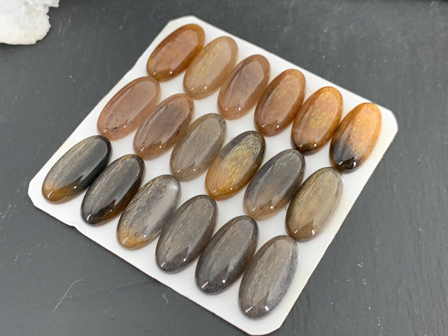 Gold Sunstone oval 10x20mm cabochon - Calibrated cabochons