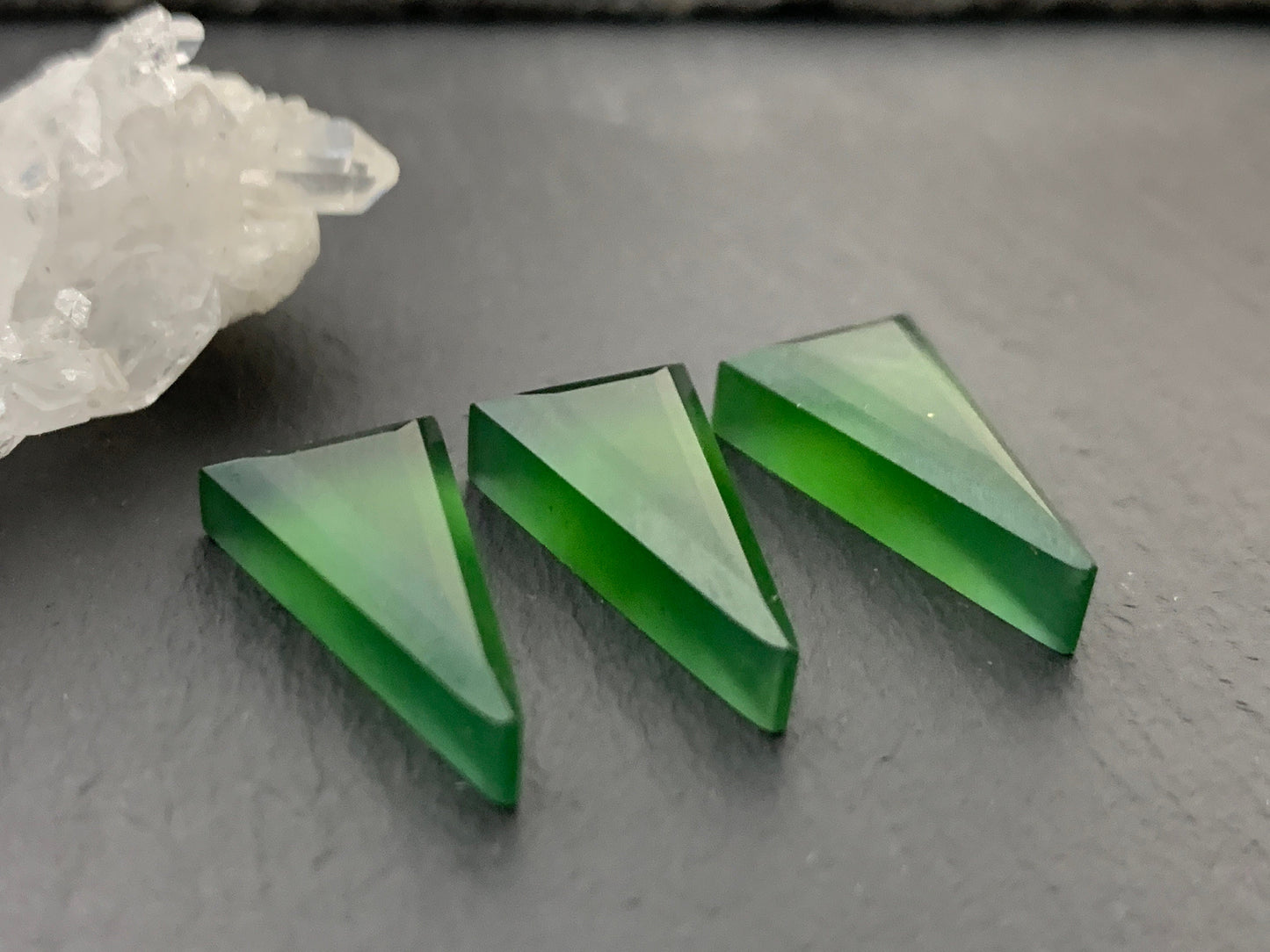 Faceted Serpentine long triangle 10x20mm cabochon
